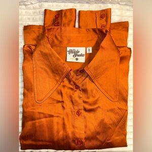 Heroes Collection 70s Vibrant Woven Viscose Hippie Shake Flower Button-Up Shirt